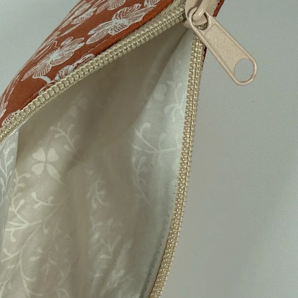 Handmade Wristlet Zipper Pouch Purse Clutch Lightweight Strap New‎ Floral Fall